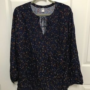 Navy Blue Patterned Top